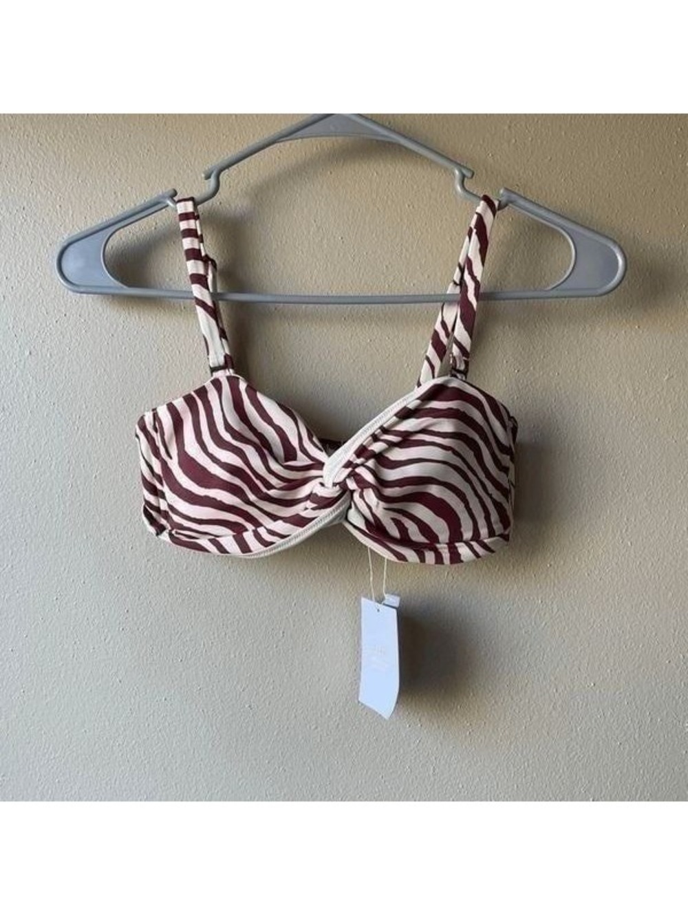 Andie the Capri Top in Bias Stripe Truffle Size XS